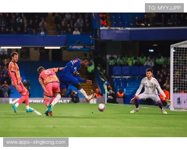 切尔西中场轮换提升进攻强度，终结对手防守